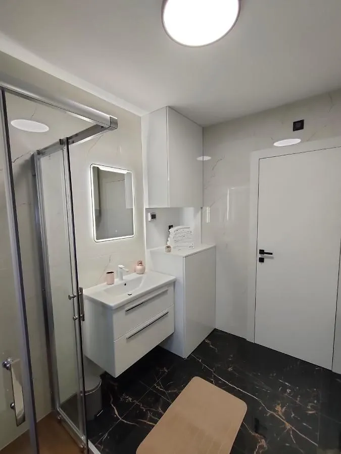 Διαμέρισμα Seaside Residence - Sunrise Appartment Kožino