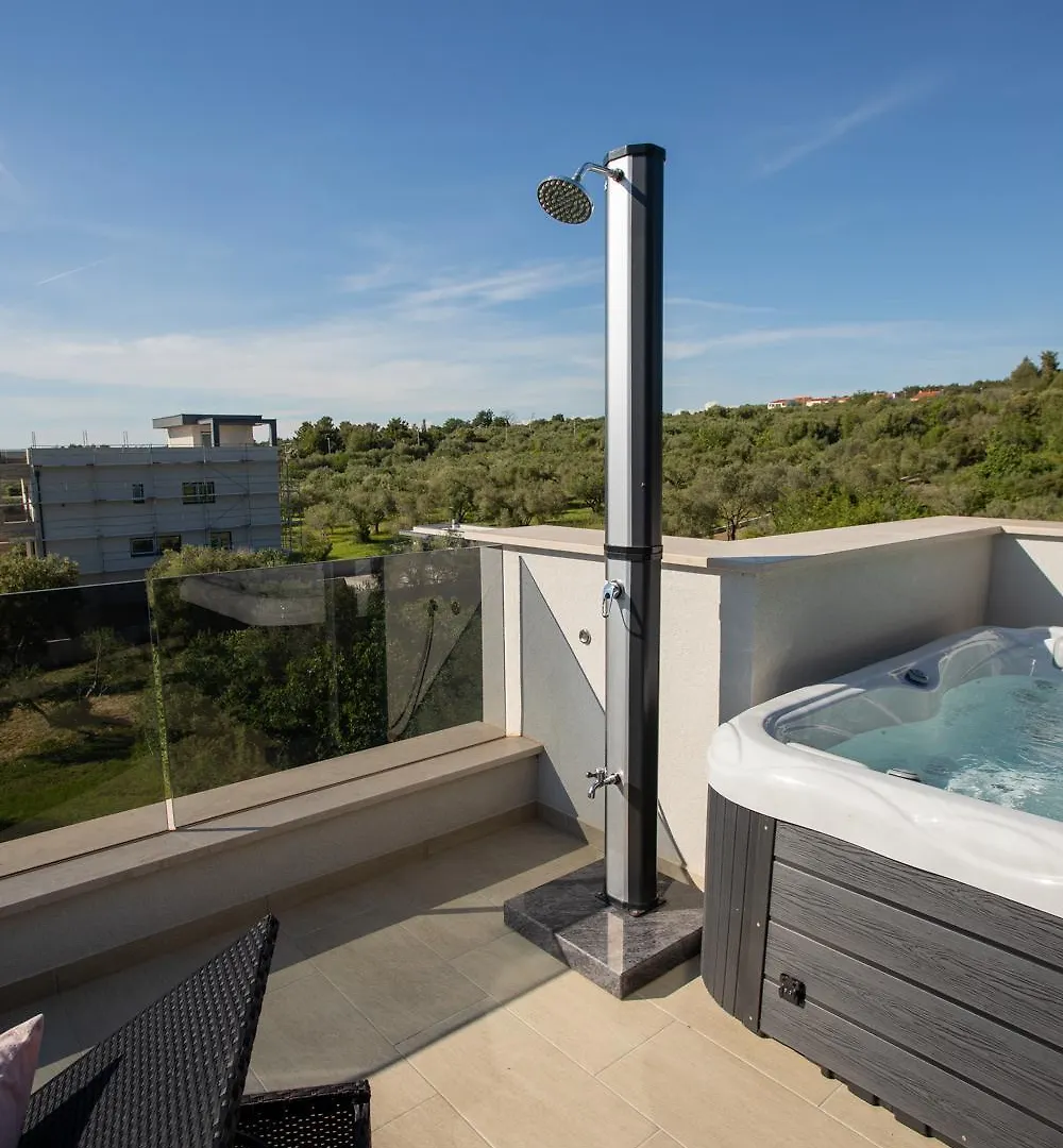 Seaside Residence - Sunrise Appartment Kožino